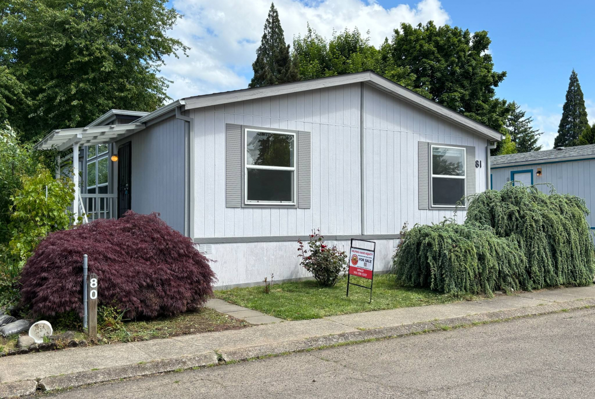 front of elmwood unit 81